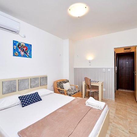 Студио Патрисия Pomorie Extérieur photo